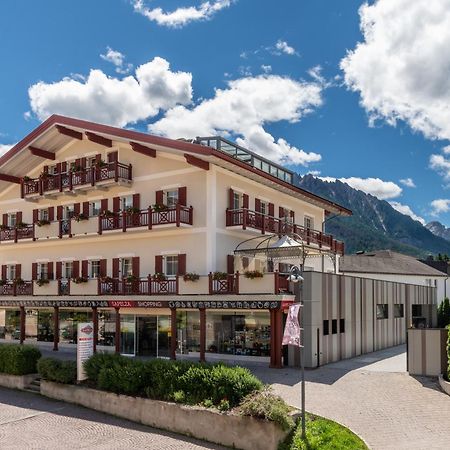 Sapelza Appartementhaus Dobbiaco Bagian luar foto