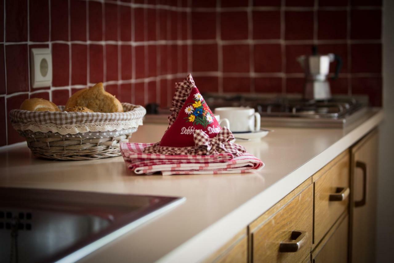 Sapelza Appartementhaus Dobbiaco Bagian luar foto